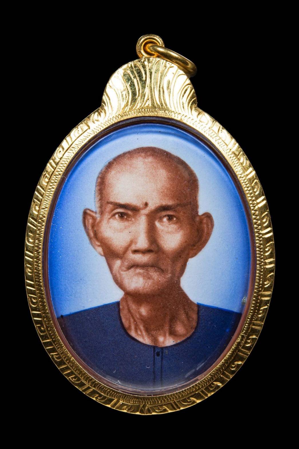 (296034) ผ้ายันต์ฟ้าประทานพร  เขียนมือ18กา หมึกทอง อาแปะโรงสี  รูปเทพเจ้ากวนอู ปี2511-18 จ.ปทุมธานี