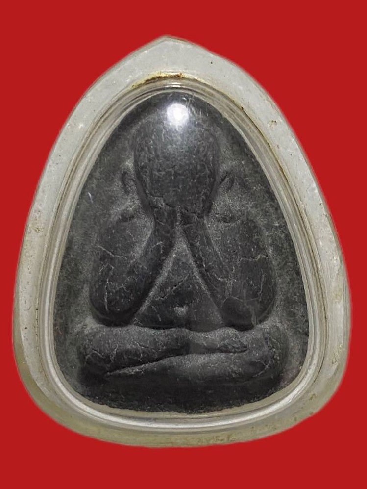 304864 หลวงปู่โต๊ะ วัดประดู่ฉิมพลี  ปิดตาปลดหนี้ หลังยันต์ตรี  ปี2521 เนื้อใบลาน กทม.