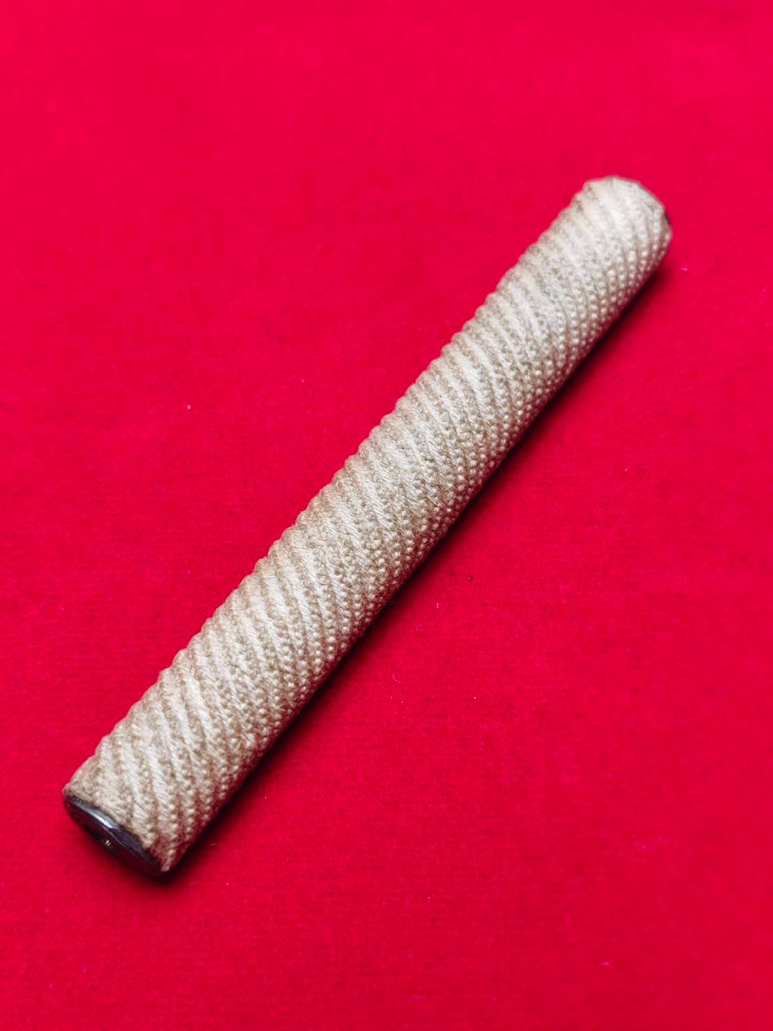 304936 ตะกรุดวิรุณจำบัง (นิยม)  เนื้อทองเหลืองและตะกั่ว  สร้างปี 2515-2521  หลวงพ่อกวย วัดโฆสิตาราม  (บ้านแค) จ.ชัยนาท 