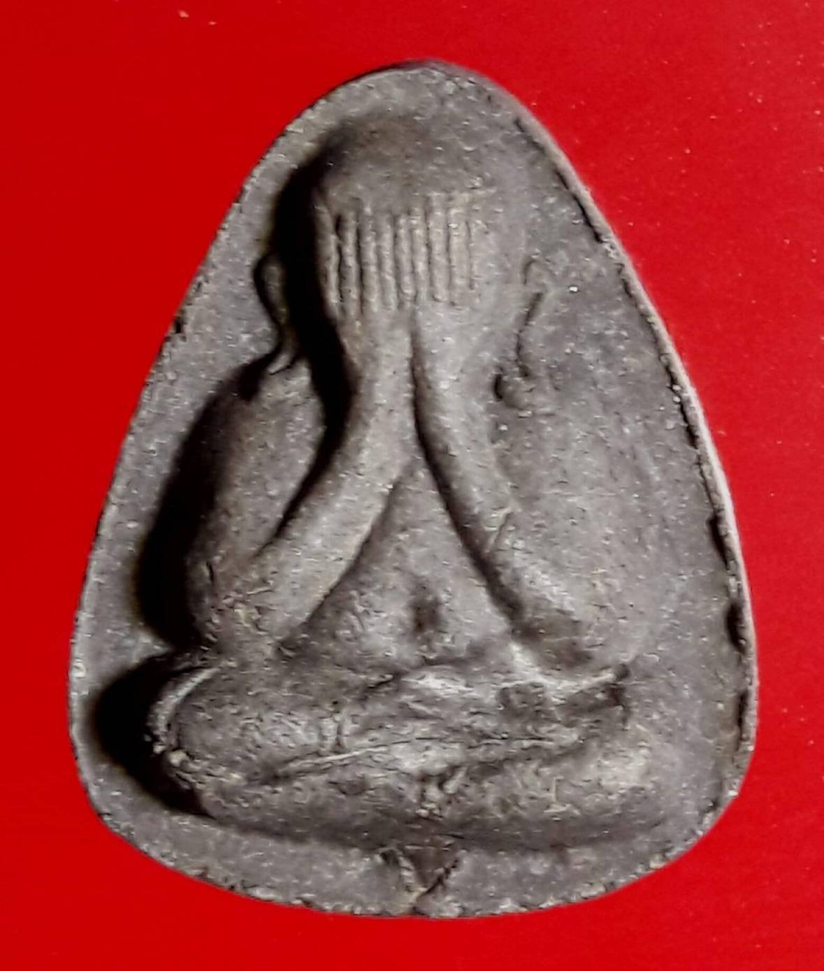 305039 พระปิดตาหลวงปู่โต๊ะ วัดประดู่ฉิมพลี ปี 2521  รุ่นปลดหนี้ หลังยันต์ตรี  เนื้อผงใบลาน กทม.