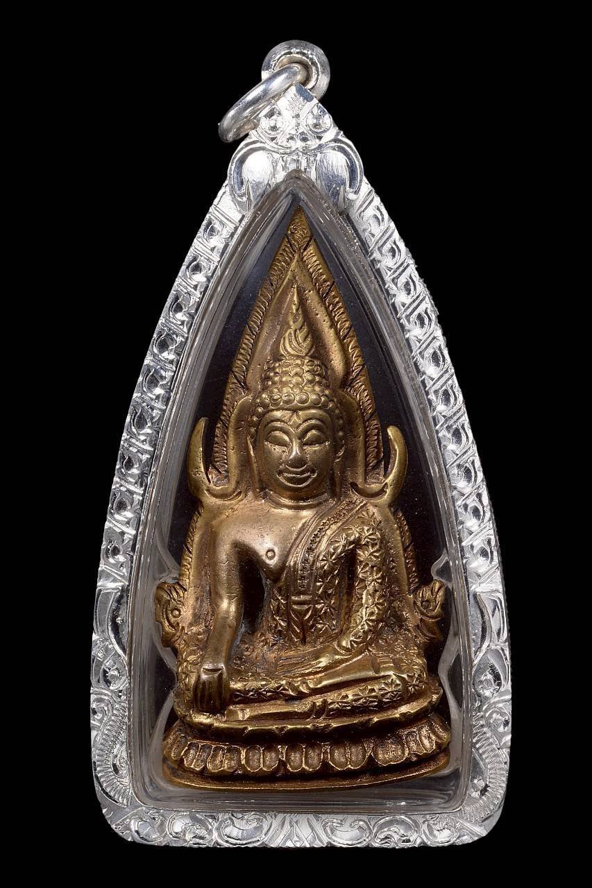 305106 พระพุทธชินราช  อินโดจีน พิมพ์แต่ง   วัดสุทัศน์ ปี 2485  เนื้อโลหะ กทม.