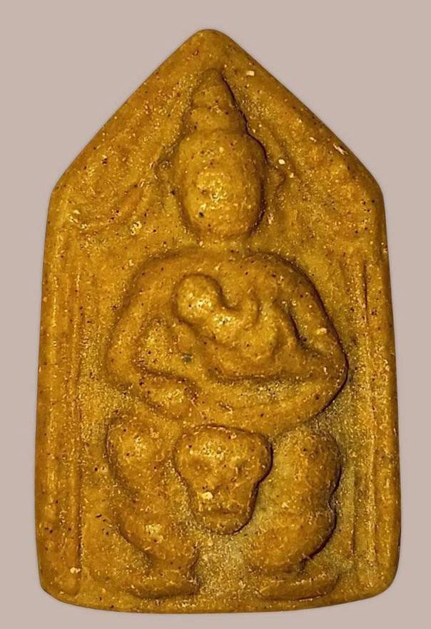 305120 พระขุนแผนขี่โหงพรายกุมาร  หลวงพ่อกวยเนื้อผงน้ำมัน (นิยมหลังจารย์มือ) วัดโฆสิตาราม จ.ชัยนาท  ปี 2500 จังหวัดชัยนาท