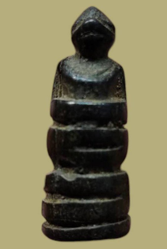 305528 องคตลิงแกะ หลวงพ่อดิ่ง เนื้อไม้แกะ พุทธศักราช2480-2495 วัดบางวัว จ.ฉะเชิงเทรา