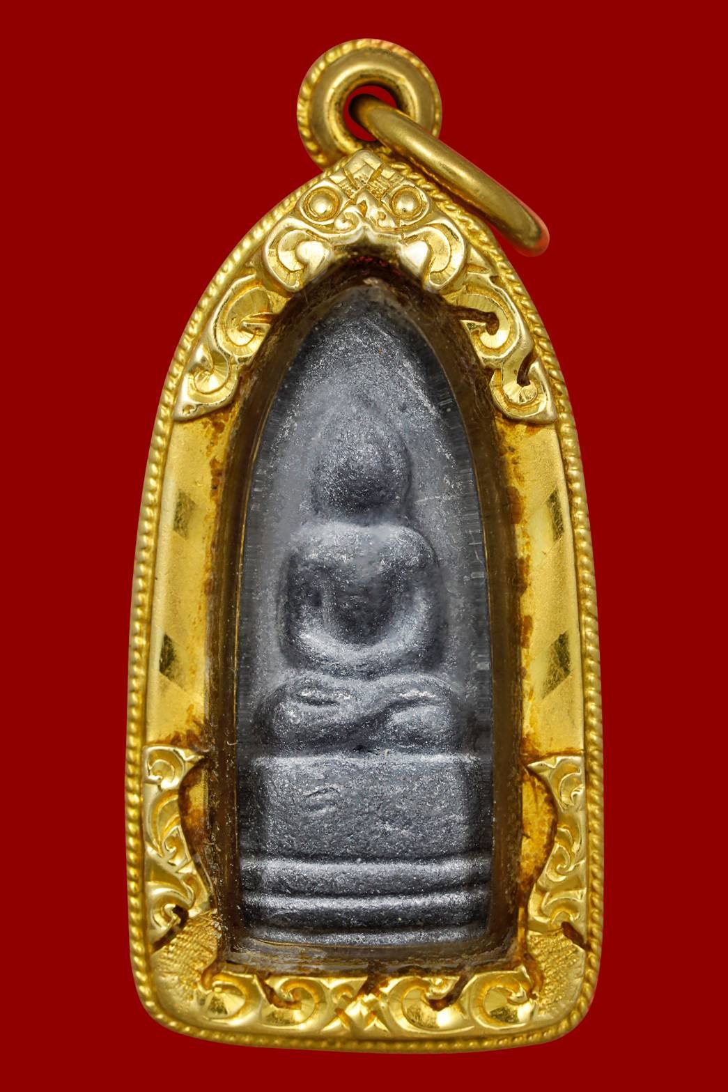 298409 พระรอดหนองมน หลวงพ่ออำนวย  วัดธรรมิการาม  เนื้อชินตะกั่ว จังหวัดลพบุรี