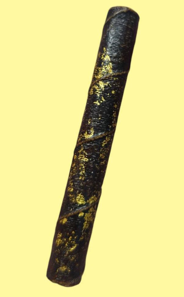 305819 ตะกรุดไม้รวก หลวงปู่จันทร์ พุทธศักราช 2480-2490 วัดนางหนู จ.ลพบุรี