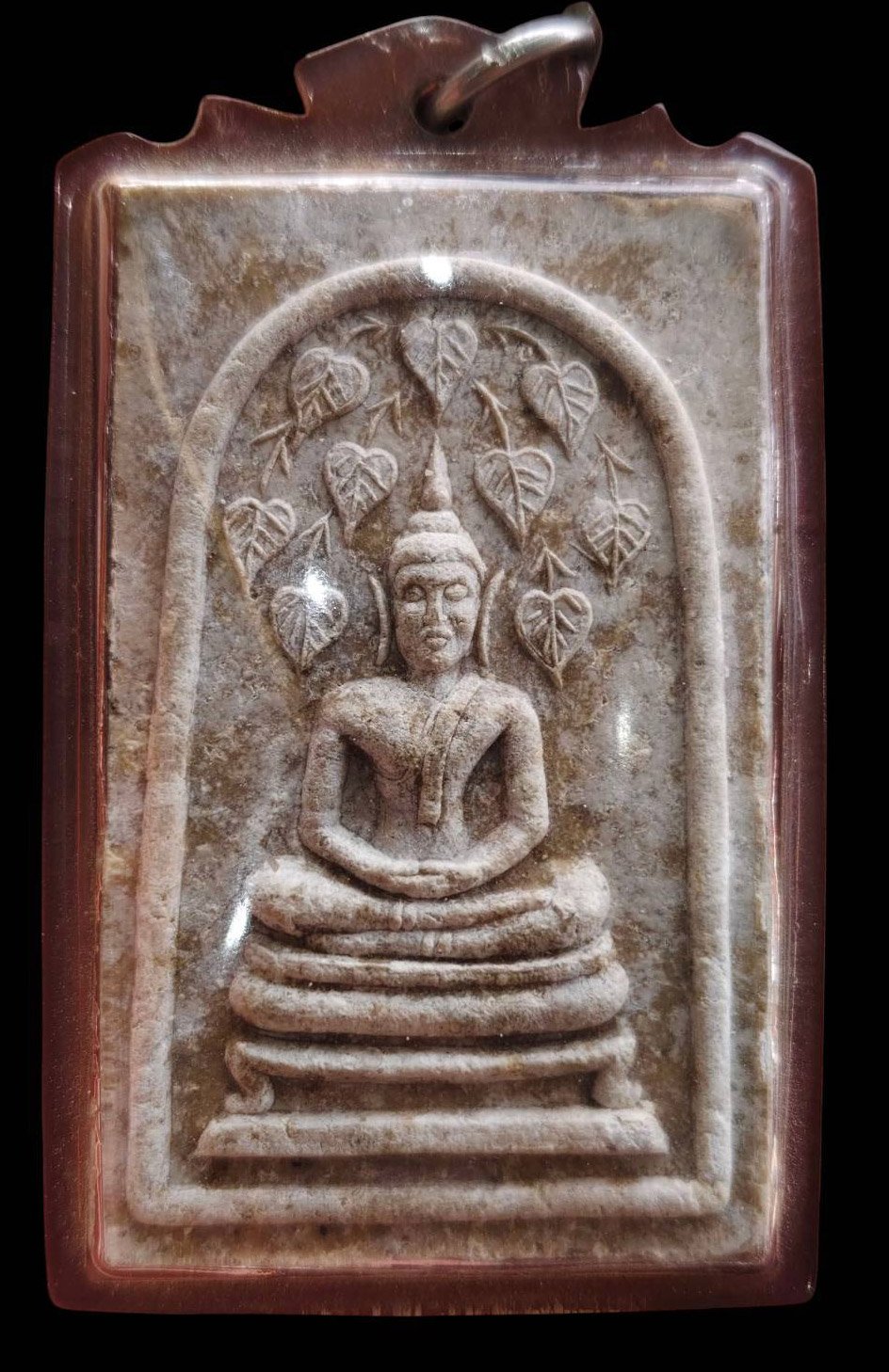 306064 พระสมเด็จปรกโพธิ์ 9 ใบ  หลังพระแม่ธรณี พิมพ์โพธิ์ชัด เนื้อผงน้ำมันผสมผงวิเศษ  ล.พ.กวย วัดโฆสิตาราม (บ้านแค)  พ.ศ. 2513-2515 จ.ชัยนาท 