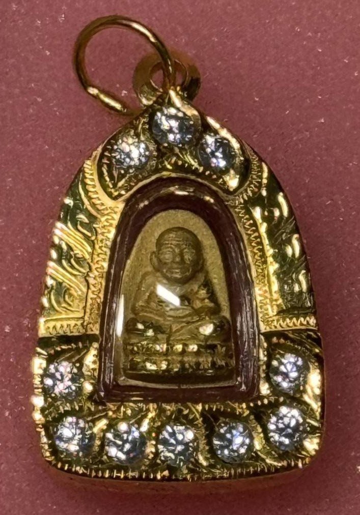 306143 หลวงปู่ทวด วัดช้างให้ รุ่น106 ปี ปี 2561 เนื้อทองคำ จ.ปัตตานี