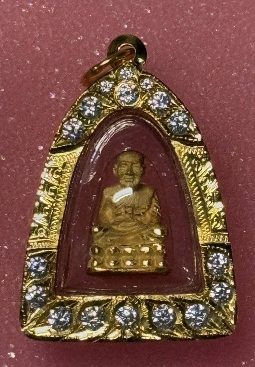 306145 หลวงปู่ทวด วัดช้างให้ พิมหัวไม้ขีด ปี 25 35 เนื้อทองคำ จ.ปัตตานี