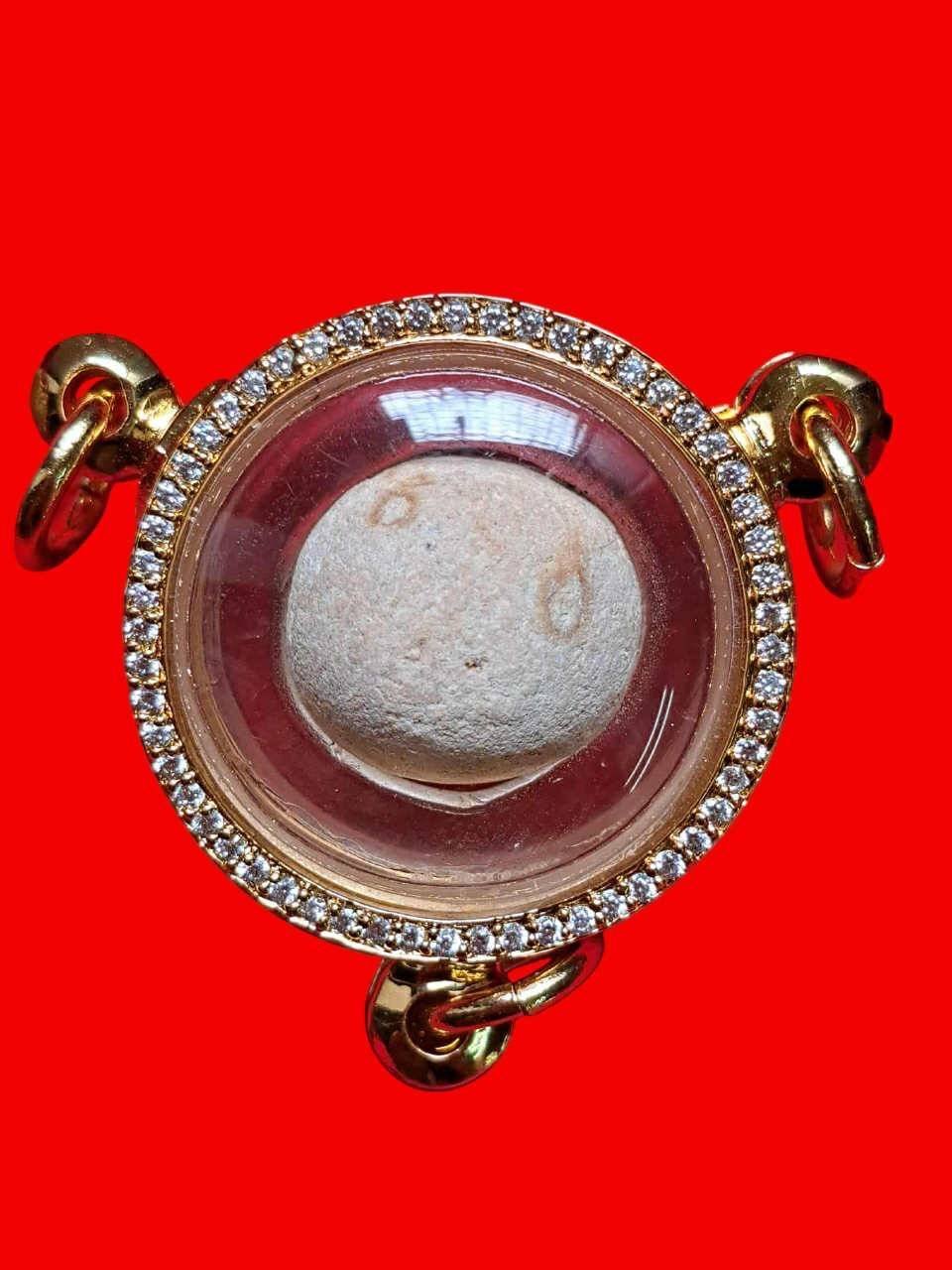 306152 ลูกอมผงยันต์เกราะเพชร หลวงพ่อปาน วัดบางนมโค  ปี 2460-ปี2480  จังหวัดอยุธยา