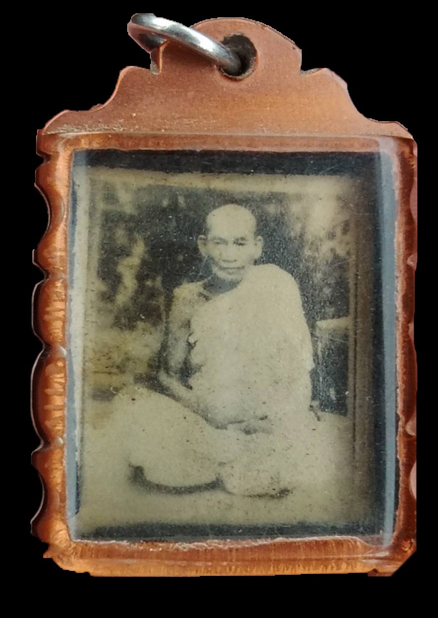 306308 รูปถ่ายหลวงพ่อเคลือบ วัดหนองกระดี่ ยุคแรก จังหวัดอุทัยธานี