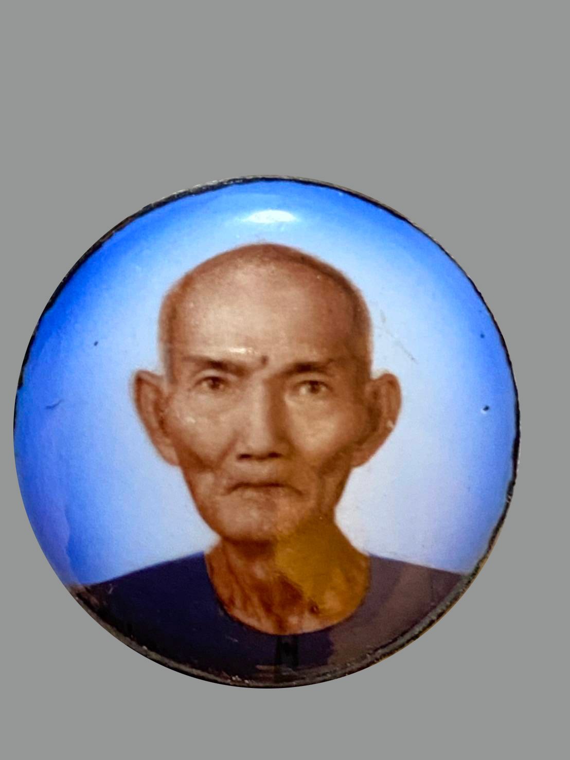 298760 ล๊อคเก็ตเซียนแปะโรงสี​  พิมพ์กลมเล็ก ปี2519  วัดศาลเจ้าจังหวัด จ.ปทุมธานี
