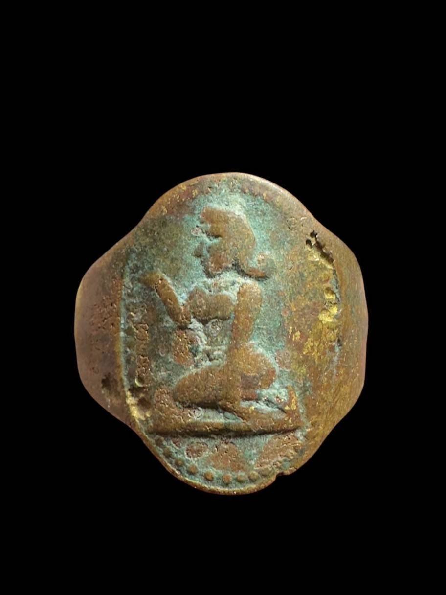 306395 แหวนแม่นางกวัก เซียนแปะโรงสี รุ่นสอง  เนื้อทองแดง ปี 2521  จังหวัดปทุมธานี 