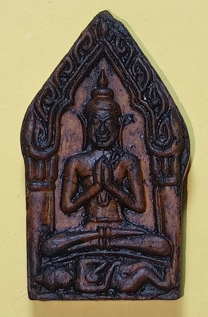 306601 พระขุนแผนปลุกกุมาร หลังยันต์กันปืน  หลวงพ่อกวย ปี2500  เนื้อดินผสมผง  วัดโฆสิตาราม จ.ชัยนาท