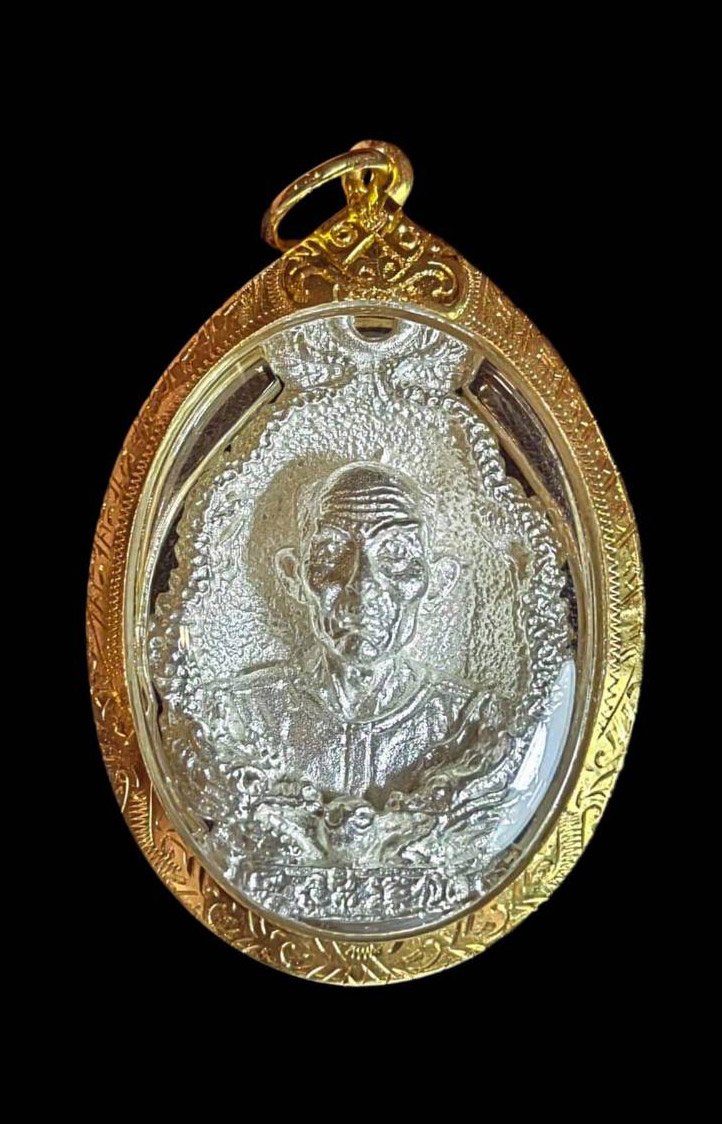 298969 รูปเหมือนมังกรคู่ แปะโรงสี ปี23 เนื้อเงิน วัดศาลเจ้า จ.ปทุมธานี