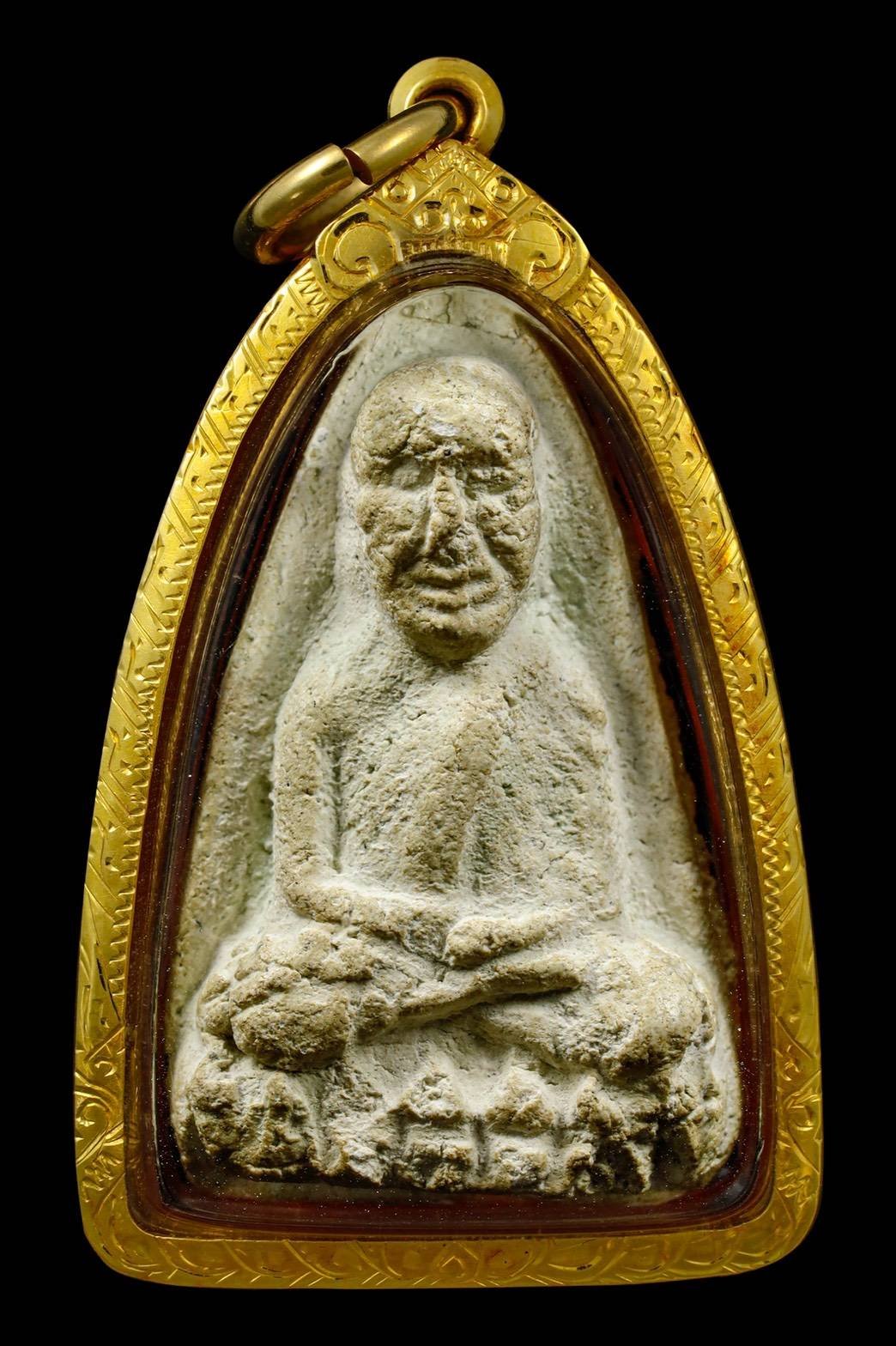 (296206) ผ้ายันต์ฟ้าประทานพร  เขียนมือ 3กา  หมึกทอง เซียนแปะโรงสี  รูปวาด ม้ามังกร ปี11-18 จ.ปทุมธานี