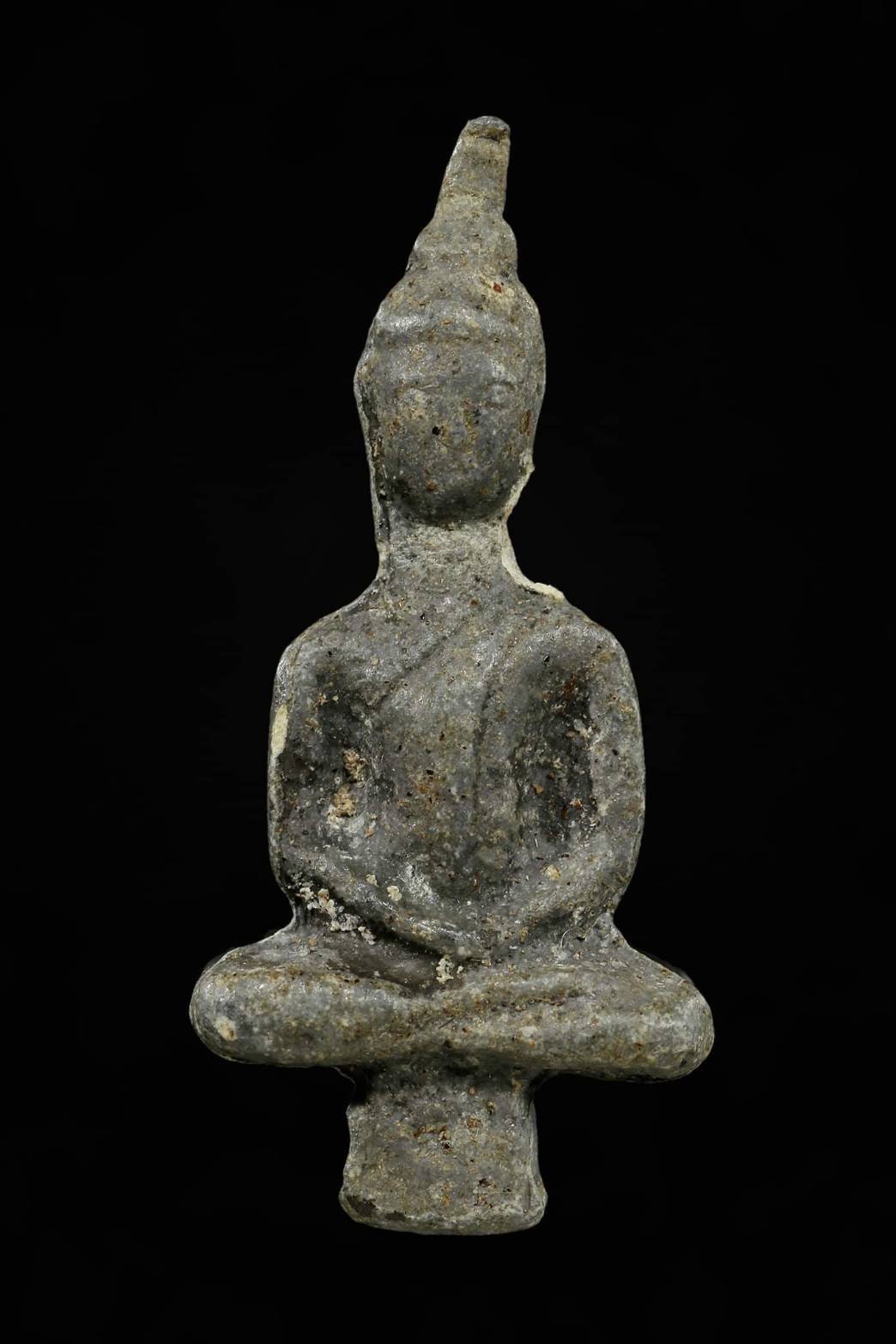 299771 พระยอดธง กรุวัดพลับ  บางกะจะ พิมพ์สมาธิ เนื้อชินเงิน จ.จันทบุรี