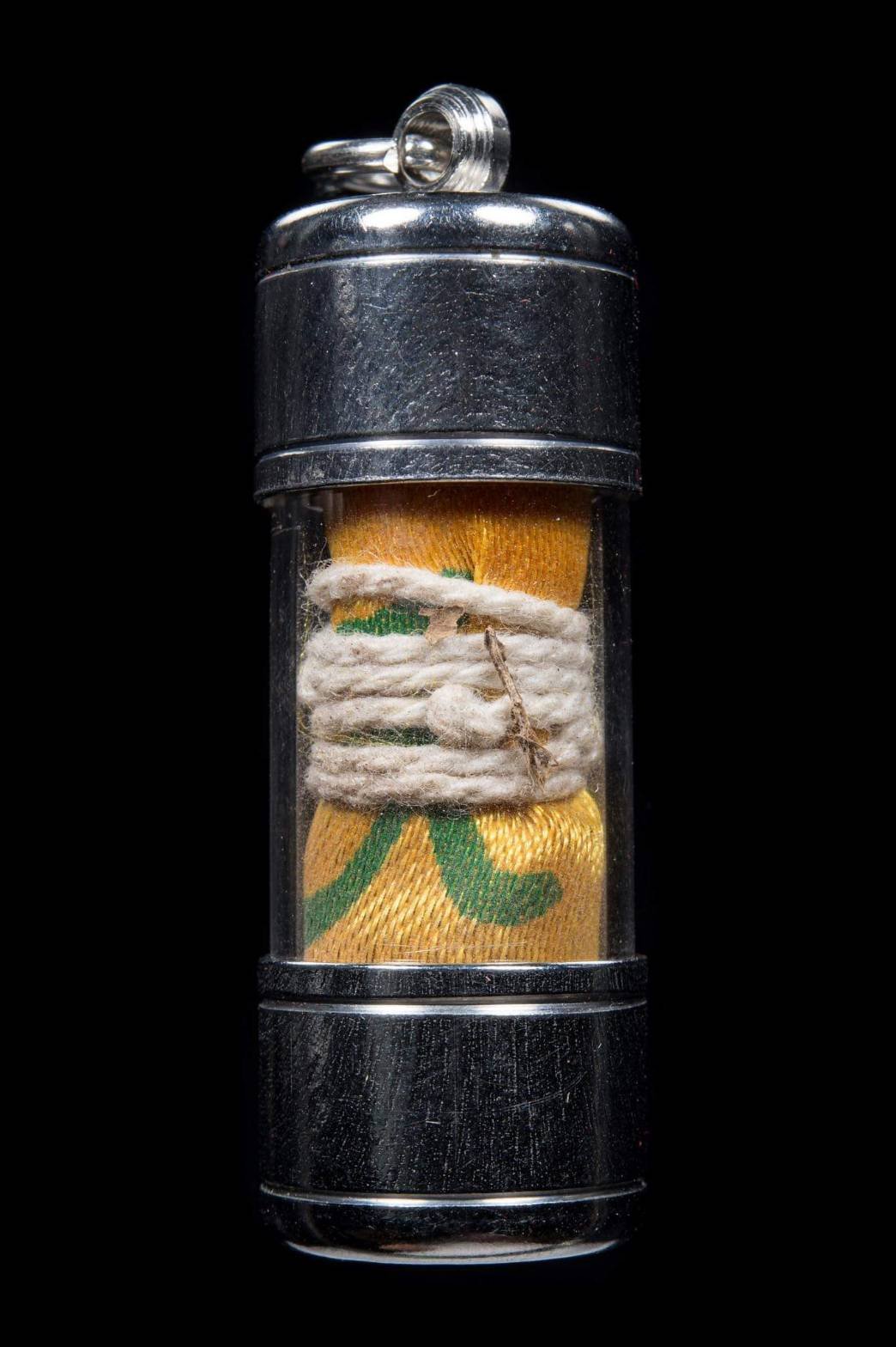 (296249)  ตะกรุดผ้ายันต์  ฟ้าประทานพร ไทยสงวน  เซียนแปะโรงสี  ปี 2520 จ.ปทุมธานี