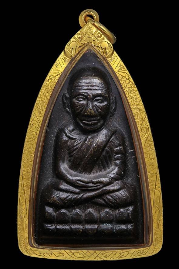 300396 หลวงปู่ทวด พิมพ์เตารีดใหญ่  หลังหนังสือ ปี 2505  บล็อคเสาอากาศ  วัดช้างให้ จังหวัดปัตตานี