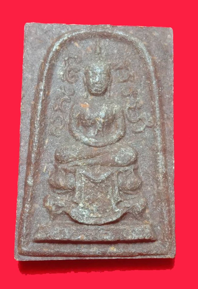 300587 พระพุทธเจ้าในวิหาร ข้างยันต์.อะระหังสุคะโต ปี2509 เนื้อผสมผงใบลาน ล.พ.กวย วัดโฆสิตาราม จ.ชัยนาท