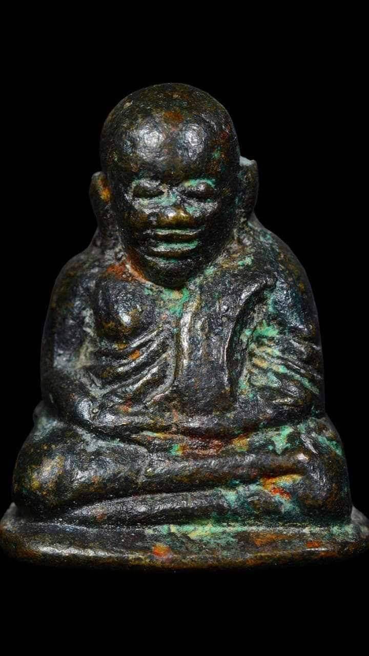 301056 รูปหล่อโบราณหลวงพ่อเงิน  รุ่นปืนแตก ปี 2528  วัดคงคาราม  พิมพ์นิยมเศียรบาตร  จังหวัดพิจิตร