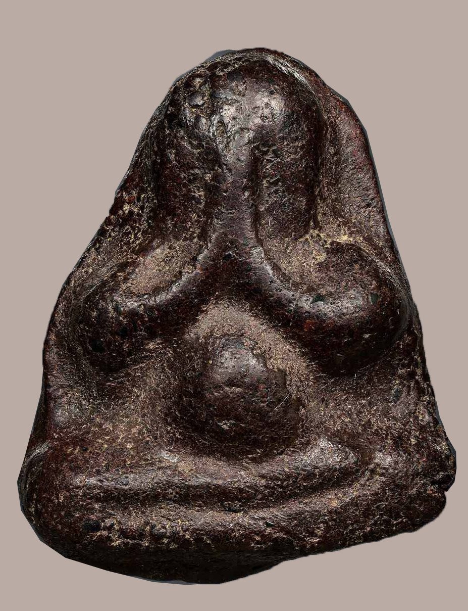 301206 พระปิดตาหลวงปู่เอี่ยม สร้างระหว่างปี 2430-2439 วัดสะพานสูง เนื้อผงคลุกรัก จังหวัดนนทบุรี