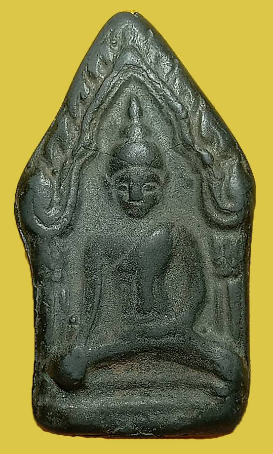 301498 พระขุนแผนหลังกุมาร ปี2500 เนื้อชินเขียว ล.พ.กวย วัดโฆสิตาราม จ.ชัยนาท