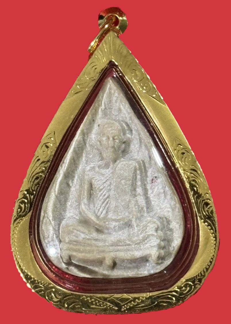 301916 พระผงรูปเหมือนใบโพธิ์  หลวงปู่โต๊ะ เนื้อผงเกสร  ปี2521 วัดประดู่ฉิมพลี จังหวัดกทม.