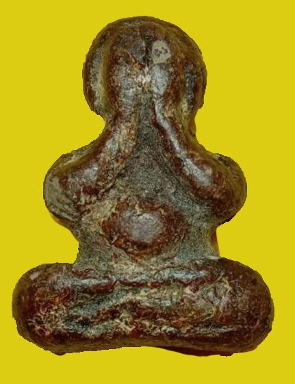 301967 พระปิดตาพิมพ์ชลูด หลวงพ่อทองสุข ปี 2495-2515  เนื้อผงคลุกรัก วัดสะพานสูง จ.นนทบุรี