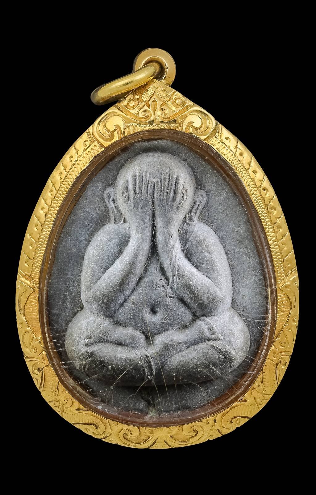 303034 พระปิดตาหลวงปู่โต๊ะ วัดประดู่ฉิมพลี  รุ่นจัมโบ้ 2 กทม. ปี 2521- 23 เนื้อผงธูป