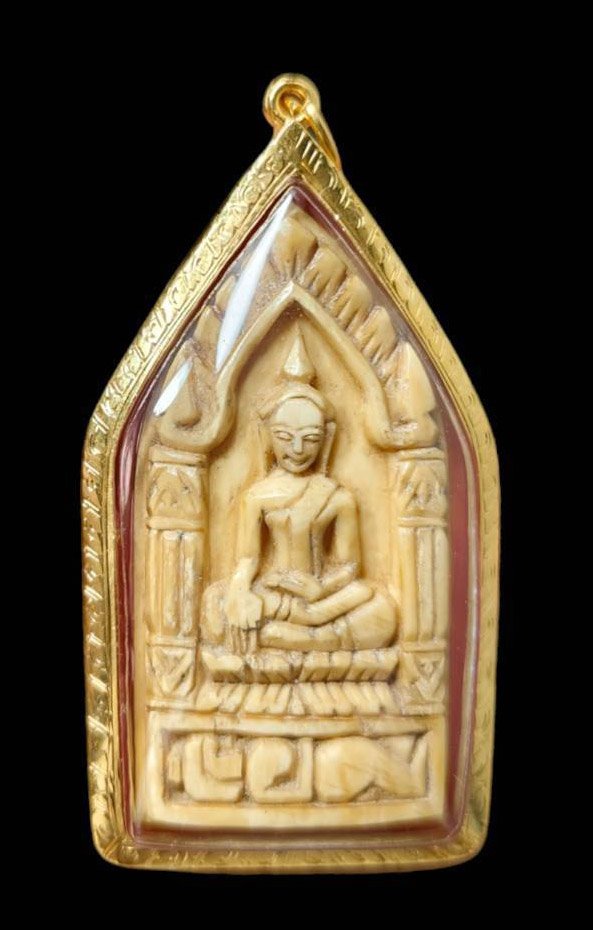 303119 พระขุนแผนพรายกุมาร หลวงพ่อมุ้ย เนื้องาแกะ พุทธศักราช 2500-2509 วัดดอนไร่ จ.สุพรรณบุรี