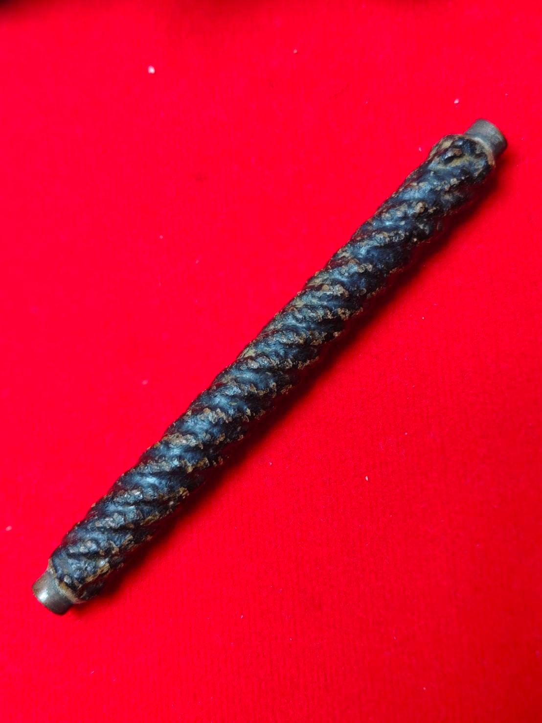 303135 ตะกรุดโสฬสมงคล  หลวงพ่อทองสุข วัดสะพานสูง  เนื้อทองแดง จุ่มรัก  ปี 2510 ถึงปี 2520  จ.นนทบุรี 