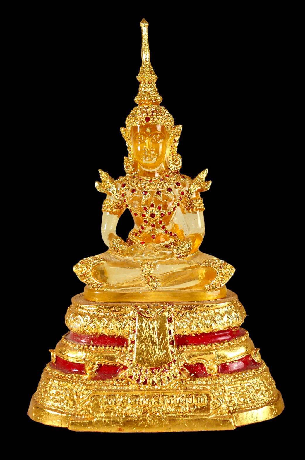 296618 พระบูชาพระแก้วมรกตใส  รุ่น คณะศิษย์ ลพ. ปาน  สร้าง ปี2530 ลพ. ฤาษีลิงดำ  วัดท่าซุง จังหวัดอุทัยธานี