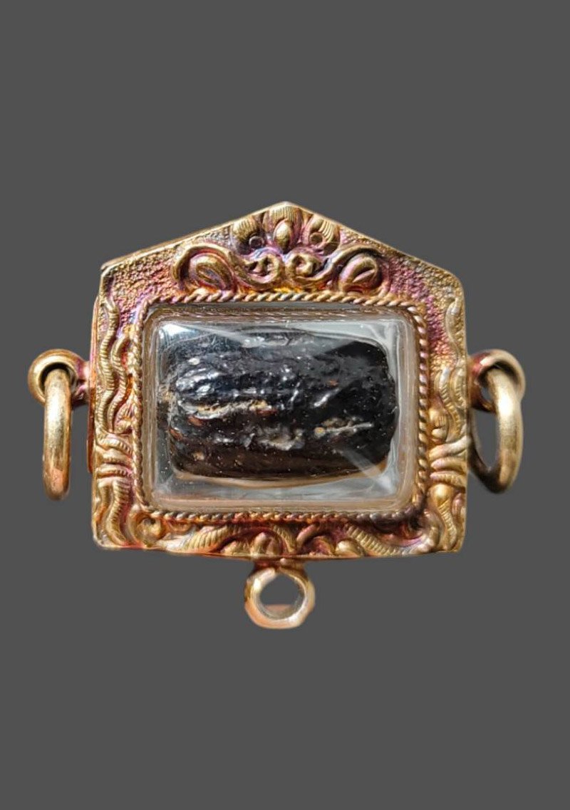 303171 ตะกรุดพิสมร หลวงพ่อแก้ว เนื้อใบลาน พุทธศักราช2450-2460 วัดพวงมาลัย จ.สมุทรสงคราม