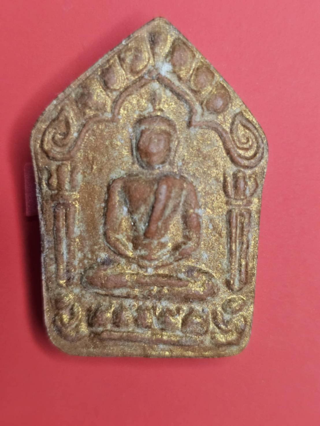 303259 พระขุนแผนผงพรายกุมาร ทาทอง 2ด้าน  ฝังตะกรุดสาริกา 5ดอก บล็อก2 หลวงปู่ทิม วัดละหารไร่  ปี2516-2517 จ.ระยอง