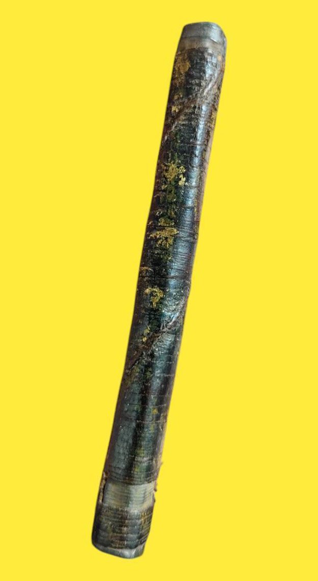 303274 ตะกรุดหลวงพ่อปาน เนื้อตะกั่ว พุทธศักราช 2440-2450 วัดมงคลโคธาวาส(วัดบางเหี้ย) จ.สมุทรปราการ