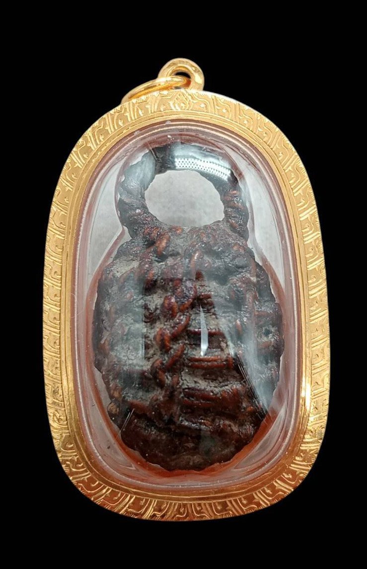  303314 หมากทุยหลวงปู่เอี่ยม  วัดหนังราชวรวิหาร  เนื้อหมาก  สร้างปี 2443-2469  จ.กรุงเทพมหานคร 