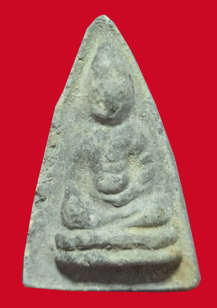 303323 พระพุทโธน้อย คุณแม่บุญเรือน รุ่นแรก พิมพ์เล็ก เนื้อผง ปี 2494