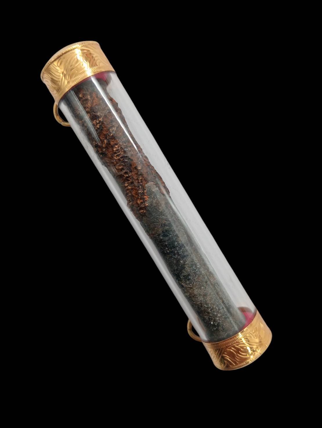 303329 ตะกรุดสาริกาจันทร์เพ็ญ  เนื้อตะกั่ว หลวงปู่ศุข  วัดปากคลองมะขามเฒ่า  สร้างปี 2440 ถึง 2460 