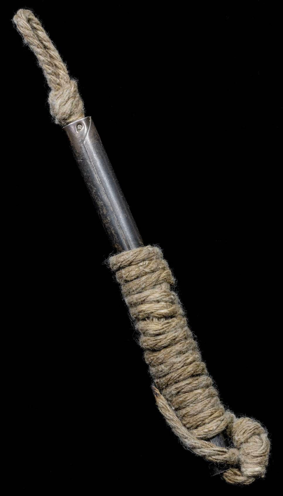 303699 ตระกรุดหลวงปู่ทิม  วัดละหารไร่ เนื้อเงิน ปี 2518 จ.ระยอง (โค๊ดอิ ขนาด 4 นิ้ว)