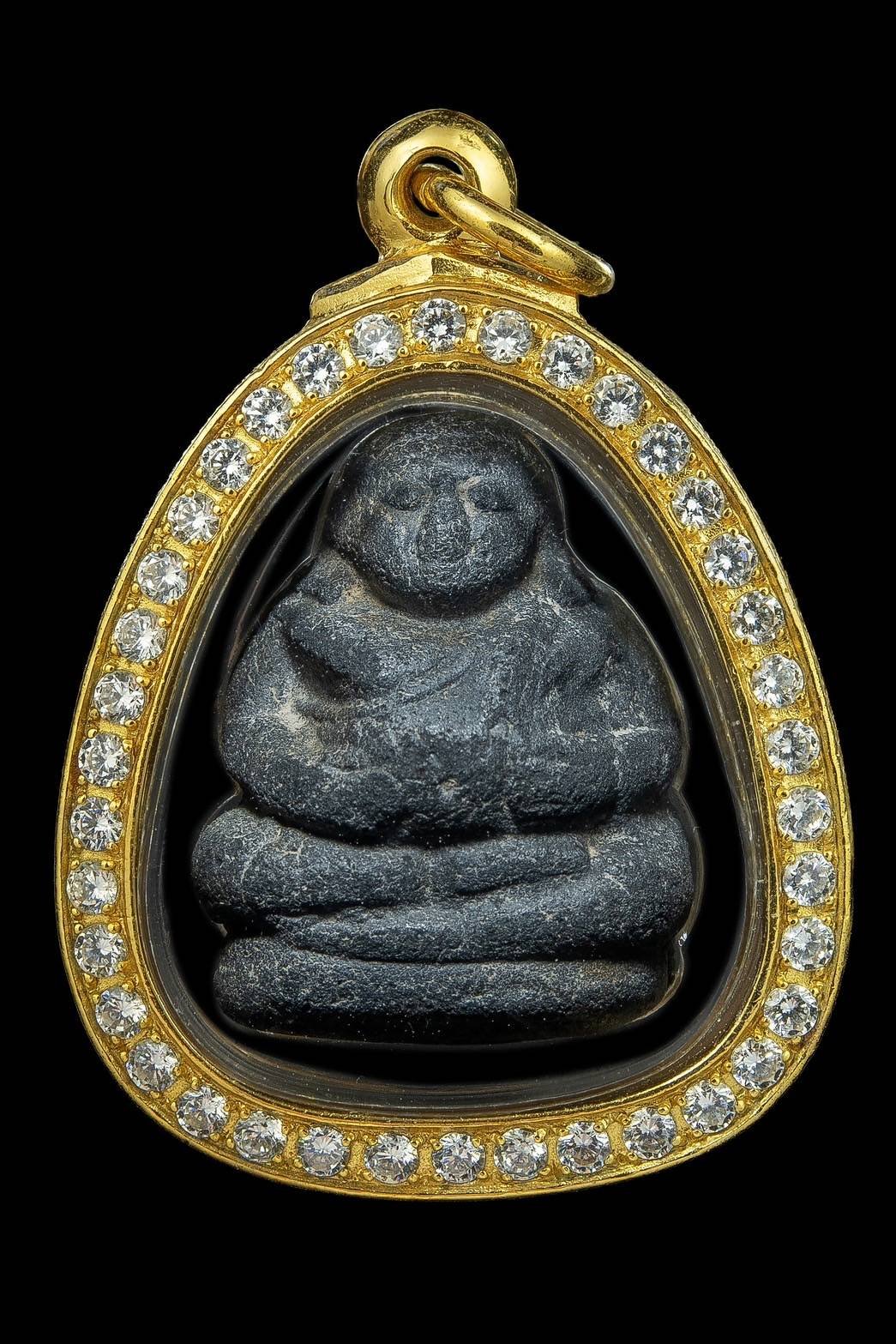 303704 พระสังกัจจายน์  หลวงพ่อกวย  วัดโฆสิตาราม  ปี2515 เนื้อดินผสมผง จังหวัดชัยนาท