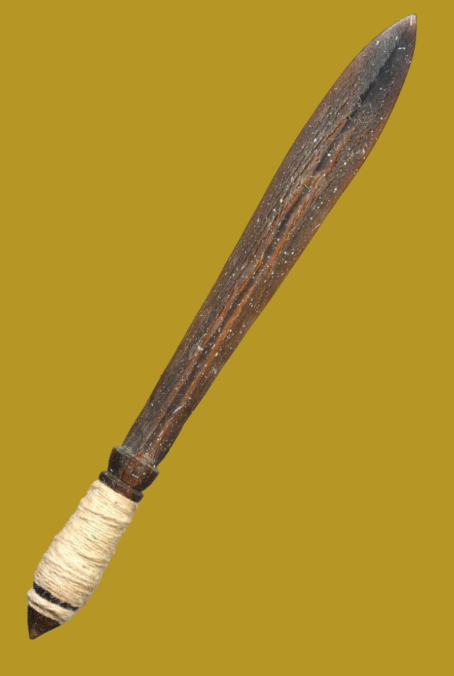 303793 พระขรรค์ หลวงพ่อโศก  วัดปากคลองบางครก  เนื้อเขาควายเผือก พุทธศักราช 2470-2482 จ.เพชรบุรี