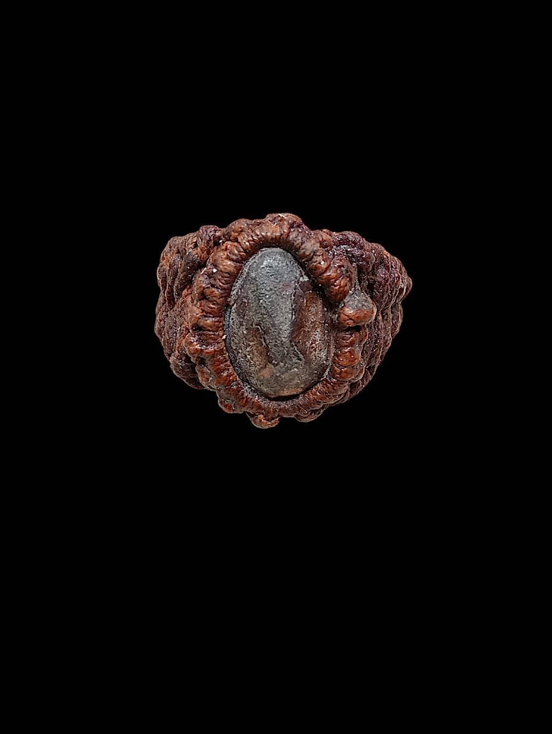 303891 แร่บางไผ่ หลวงปู่จันทร์  วัดโมลี เนื้อแร่  สร้างพ.ศ. 2420 - 2437  จ.นนทบุรี