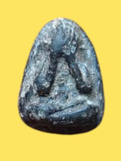 303905 พระปิดตาพิมพ์ข้าวตอกแตก หลวงปู่เอี่ยม พุทธศักราช2436-2469 วัดหนังราชวรวิหาร กรุงเทพมหานคร