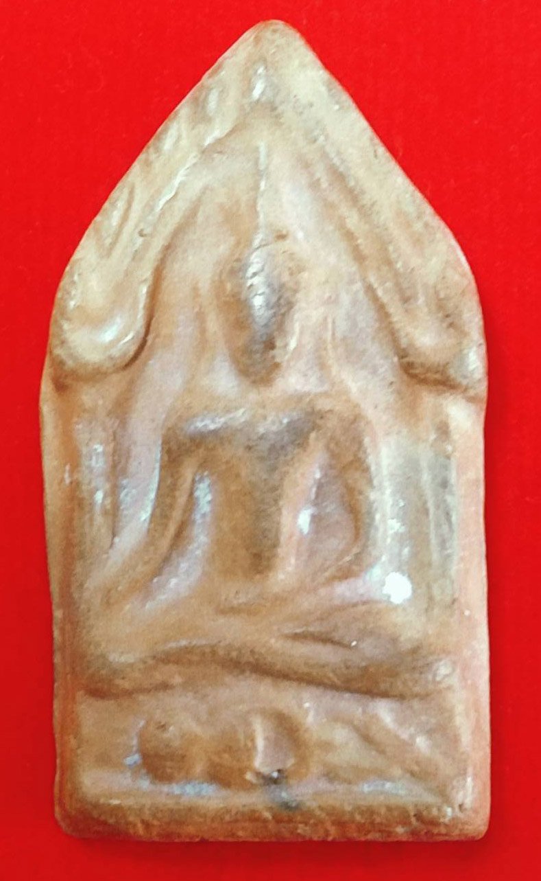 303974 ขุนแผน หลวงพ่อกวย  เนื้อดิน หลังเรียบ  พุทธศักราช 2500  วัดโฆสิตาราม  (บ้านแค) จ.ชัยนาท 