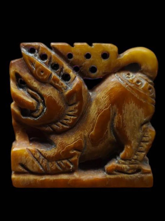 304024 คชสีห์อาจารย์เฮง เนื้องาแกะ พุทธศักราช2430-2453 วัดเขาดิน จ.นครสวรรค์