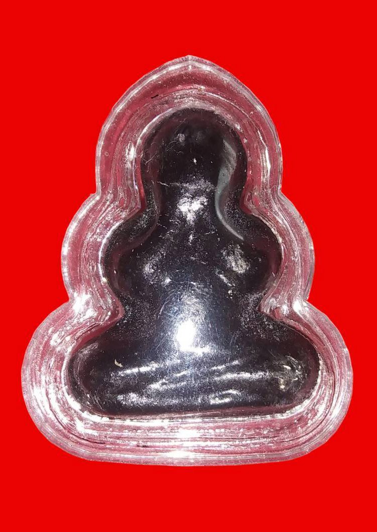 304127 พระปิดตาหลวงปู่เอี่ยม รุ่น 100 ปี เนื้อผงคลุกรัก วัดสพานสูงปี 2539 จ.นนทบุรี