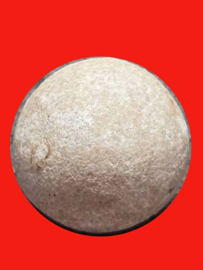 304249 ลูกอมยันต์เกราะเพชร หลวงพ่อปาน วัดบางนมโค พ.ศ 2460 - 2480  จังหวัดอยุธยา เนื้อผง