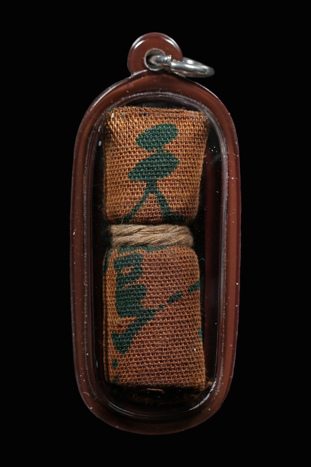 304251 ผ้ายันต์ฟ้าประทานพร  ตะกรุดมัดมือ  2วน หางยาว  บล็อกนิยม ปี2519  เซียนแปะโรงสี จ.ปทุมธานี