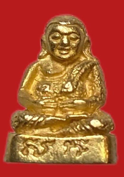 304254 พระสังกัจจายน์ 5รอบ พระราชินี ปี 2535 เนื้อทองคำ