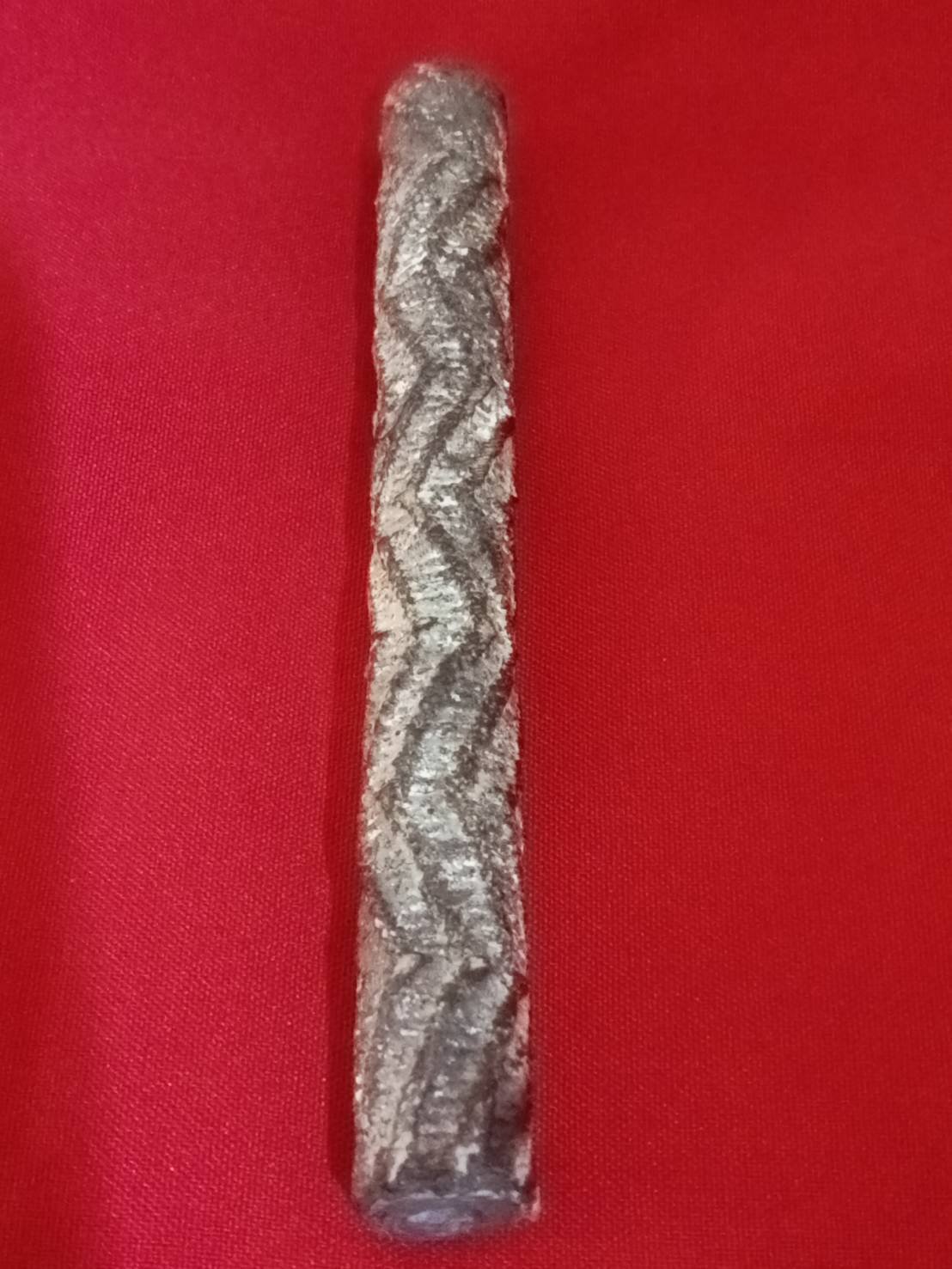 304337 ตะกรุดถักลายจระเข้ขบฟัน เนื้อตะกั่ว หลวงปู่ศุข วัดปากคลองมะขามเฒ่า  จังหวัดชัยนาท